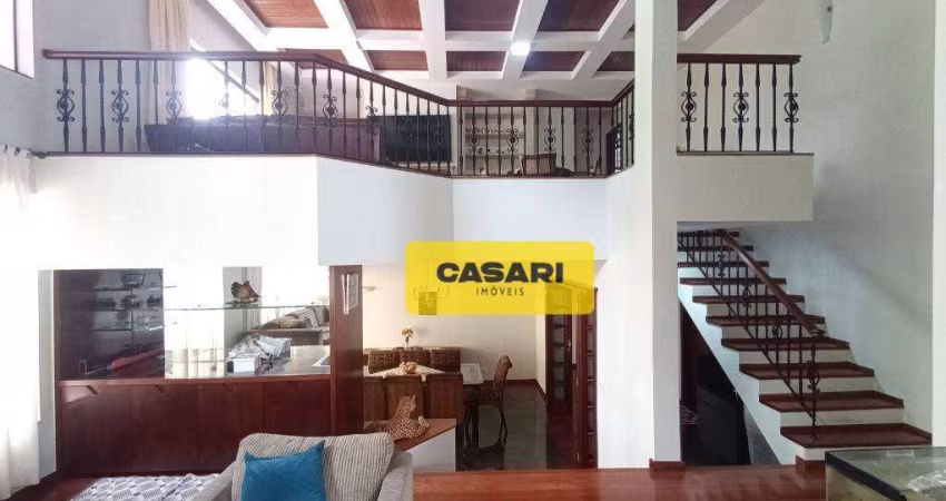Sobrado com 3 dormitórios à venda, 350 m² - Chácara Inglesa - São Bernardo do Campo/SP