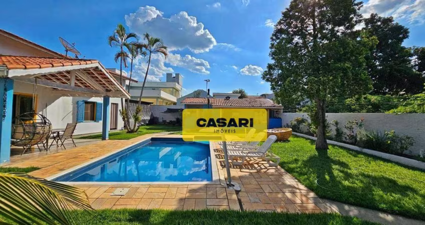Chácara com 3 dormitórios à venda, 1297 m² - Condomínio Vale das Orquídeas - Iperó/SP