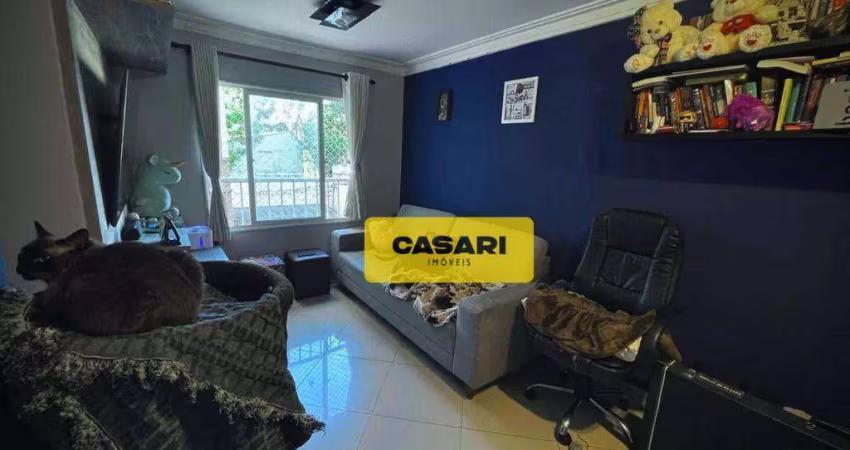 Apartamento com 2 dormitórios à venda, 50 m² por R$ 309.000,00 - Parque Erasmo Assunção - Santo André/SP