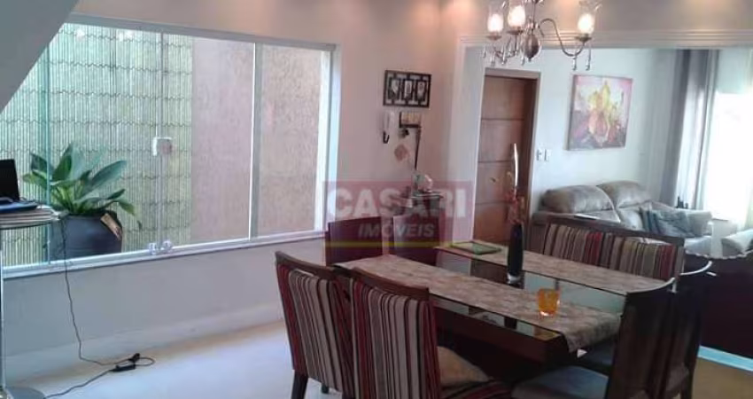 Sobrado Alto Padrão com 3 Suítes e Espaço Gourmet no Parque Anchieta – 350m² de Conforto e Estilo!