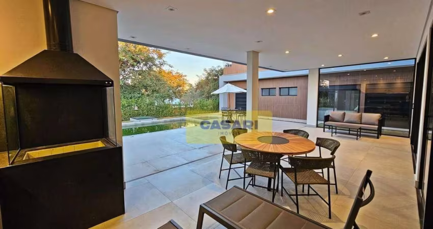 Casa com 5 dormitórios à venda, 442 m²
