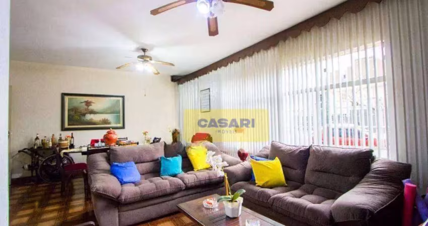 Casa com 3 dormitórios à venda, 250 m² - Vila Scarpelli - Santo André/SP