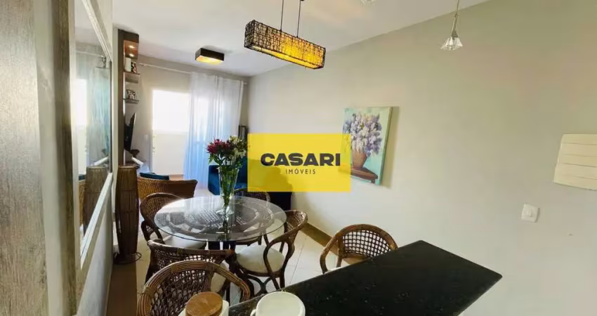 Apartamento com 2 quartos e varanda – lazer completo no condomínio