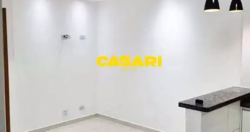 Apartamento com 2 dormitórios e 1 vaga – jardim cristiane, santo andré