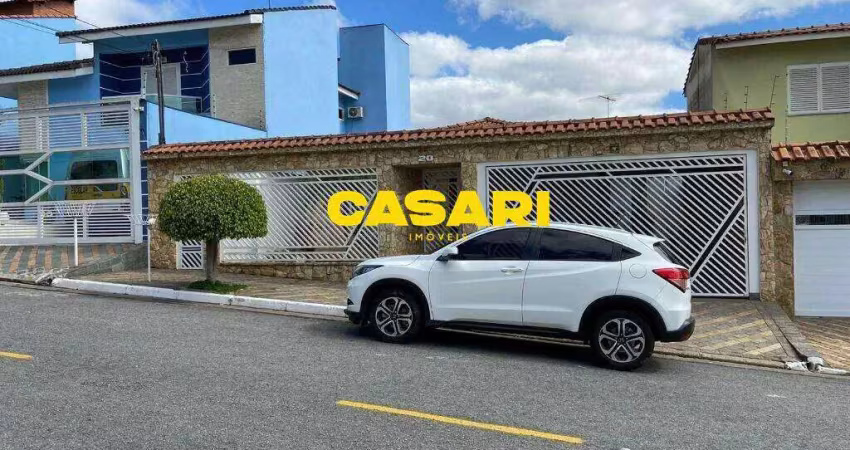 Casa térrea com 4 dormitórios e 3 suítes à venda no parque dos pássaros – sbc