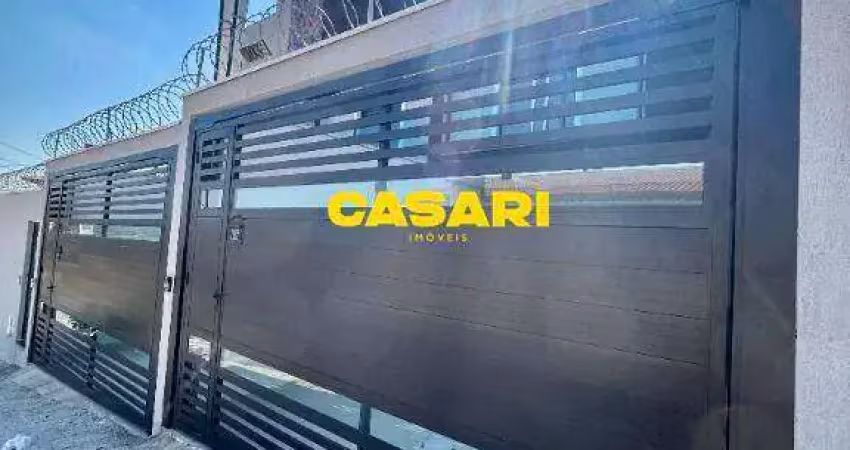 Sobrado 2 suítes à venda e para locação – 96 m² com terraço amplo e garagem | região com comércio e transporte