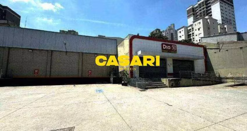 Galpão para alugar 800 m² no centro de santo andré – com escritórios e estacionamento