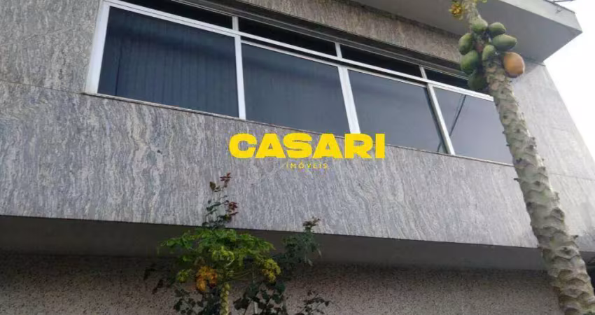 Sobrado com 3 suítes à venda ou aluguel no jardim do mar, são bernardo do campo – 290m² de conforto e estilo