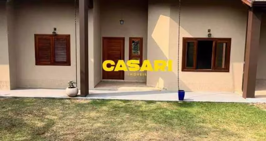 Chácara com 3 dormitórios à venda, 1090 m² - vitassay - boituva/sp