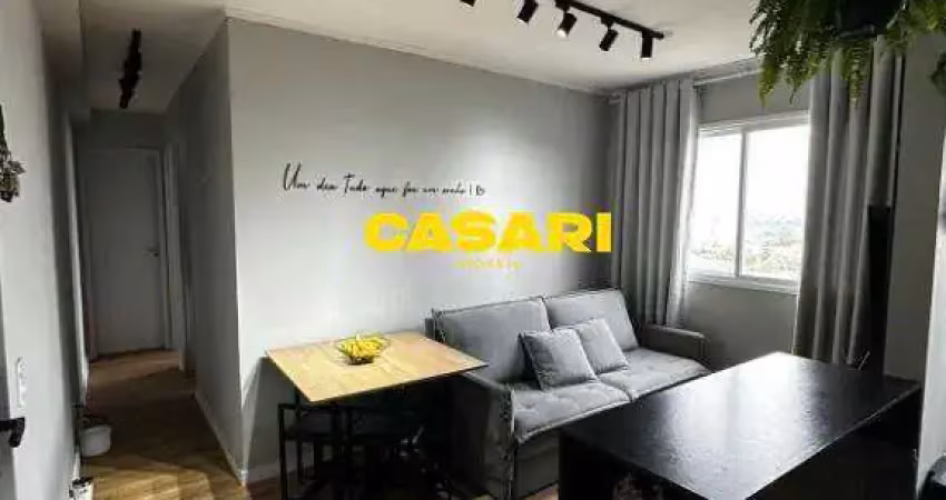 Apartamento à venda com 2 dormitórios e 45 m² no piraporinha - diadema/sp