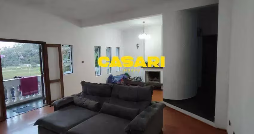 Sobrado 2 dormitórios 316 m² à venda - finco - são bernardo do campo | casari imóveis