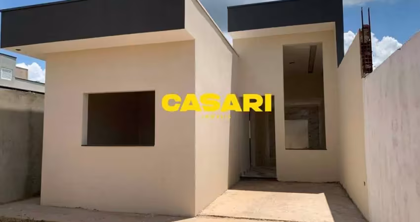 Casa com 2 dormitórios à venda, 72 m² por r$ 320.000,00 - parque campestre i - boituva/sp