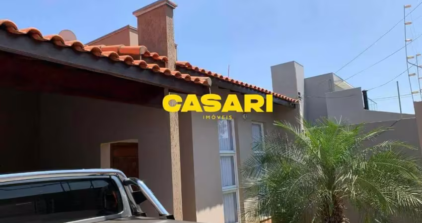 Casa com 3 dormitórios à venda, 138 m² - residencial vitória - boituva/sp