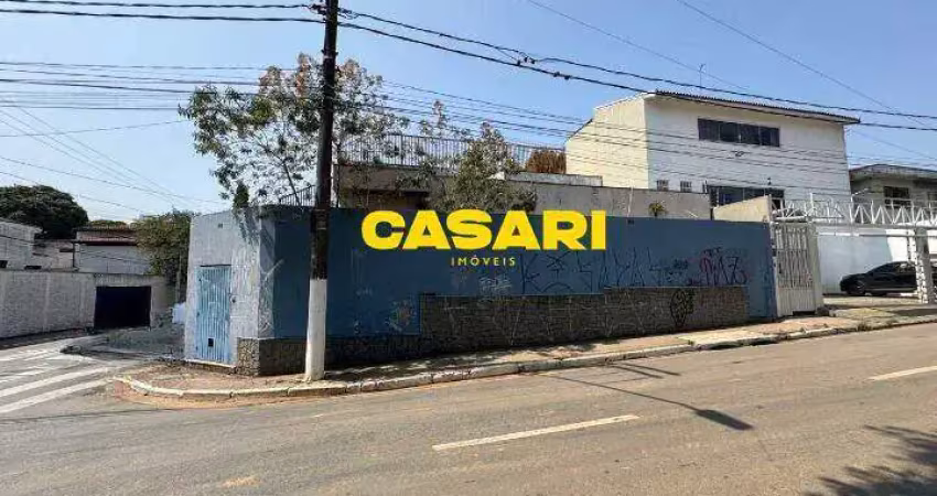 Terreno com casa antiga à venda e locação no jardim do mar – 182 m² em são bernardo do campo