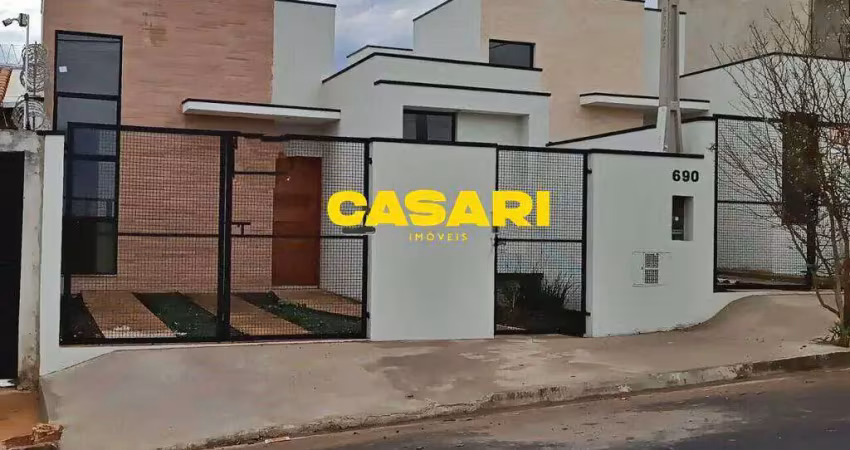 Casa com 2 dormitórios à venda, 62 m² por r$ 305.000,00 - gsp life - boituva/sp
