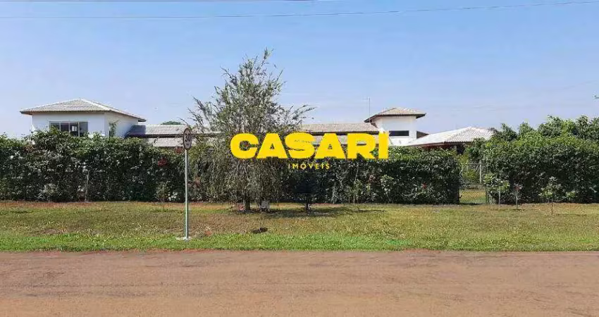 Casa com 4 dormitórios à venda, 363 m² - condomínio jatobá - cesário lange/sp