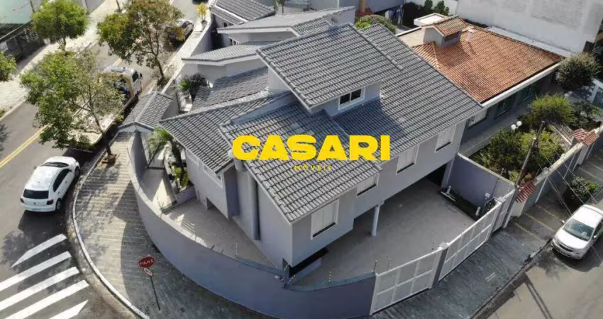 Casa com 4 dormitórios e 3 suítes à venda no bairro dos casa – 280m² em são bernardo do campo