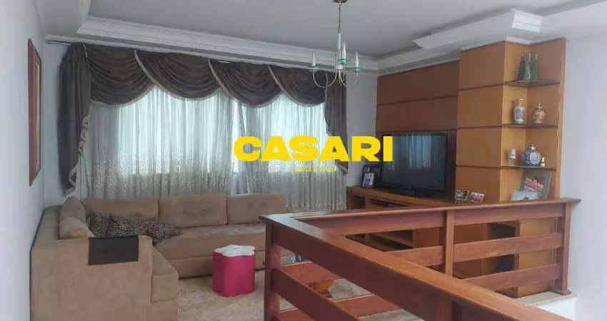 Sobrado com 3 dormitórios à venda, 383 m² - parque dos pássaros - são bernardo do campo/sp