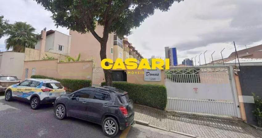 Sobrado com 4 dormitórios em condomínio fechado no bairro jardim – santo andré/sp