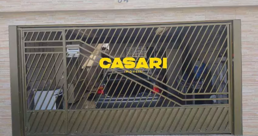 Casa com 3 dormitórios e salão superior à venda na paulicéia - sbc