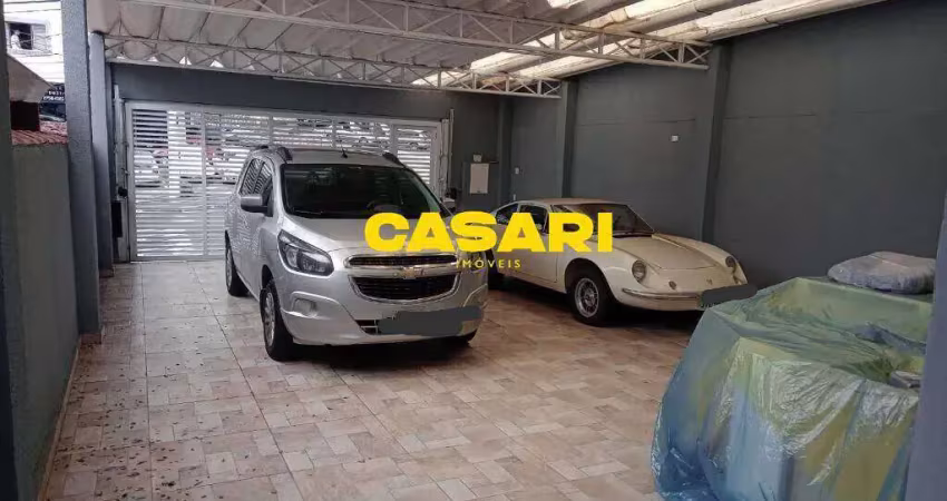 Sobrado reformado com 3 dormitórios e 6 vagas à venda – 182 m² – santa terezinha