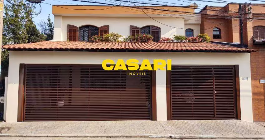 Sobrado à venda no rudge ramos – 3 suítes, 344m², quintal gourmet e 5 vagas