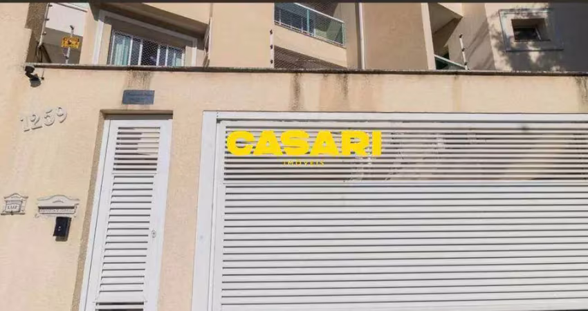 Sobrado amplo com 3 dormitórios e 6 vagas à venda no campestre, santo andré – 244 m²