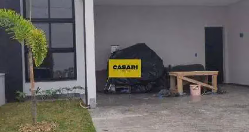 Linda casa à venda no condomínio reserva dos ipês em boituva/sp