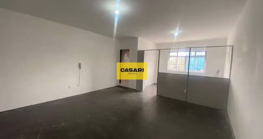 Sala comercial para locação – 35m² com banheiro privativo