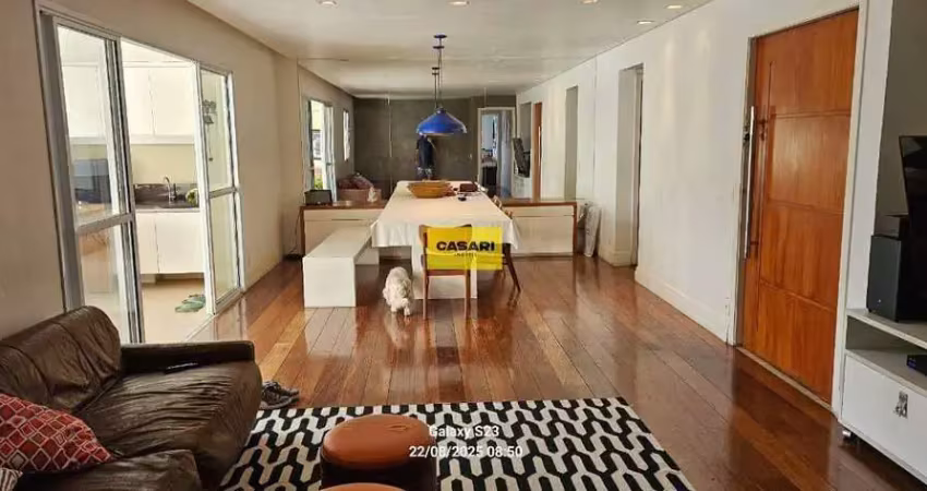 Apartamento alto padrão com 3 suítes e 3 vagas no centro – condomínio club completo