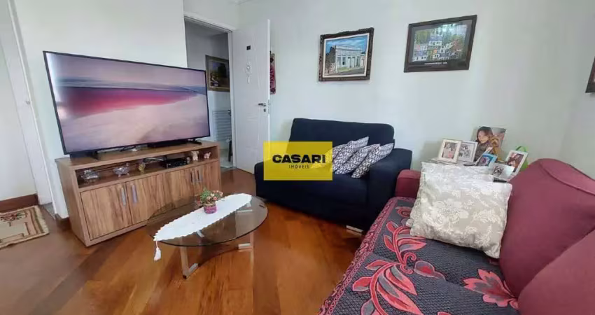 Apartamento com 3 dormitórios à venda, 110 m², 2 vagas de garagem, vista livre.