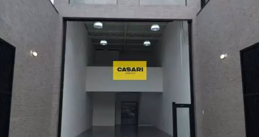 Salão comercial novo para locação em avenida de grande movimento – 134m², pé direito alto e vagas