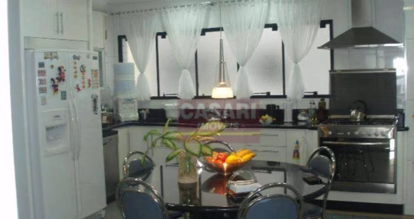 Apartamento com 4 dormitórios à venda, 210 m² por R$ 1.850.000,00 - Jardim do Mar - São Bernardo do Campo/SP