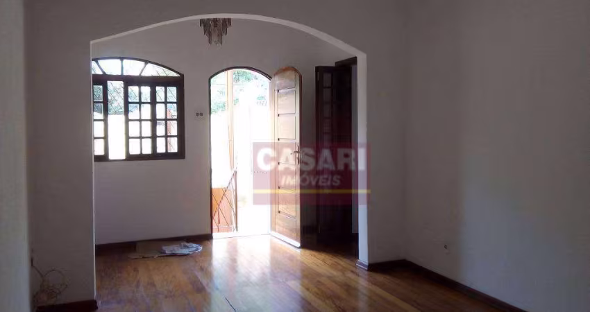 Sobrado à venda, 220 m² por R$ 755.000,00 - Baeta Neves - São Bernardo do Campo/SP