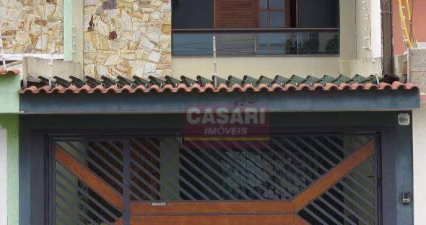 Sobrado com 3 dormitórios à venda, 205 m² por R$ 820.000,00 - Jardim Palermo - São Bernardo do Campo/SP