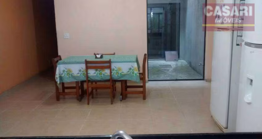 Sobrado com 4 dormitórios à venda, 273 m² por R$ 640.000,00 - Assunção - São Bernardo do Campo/SP
