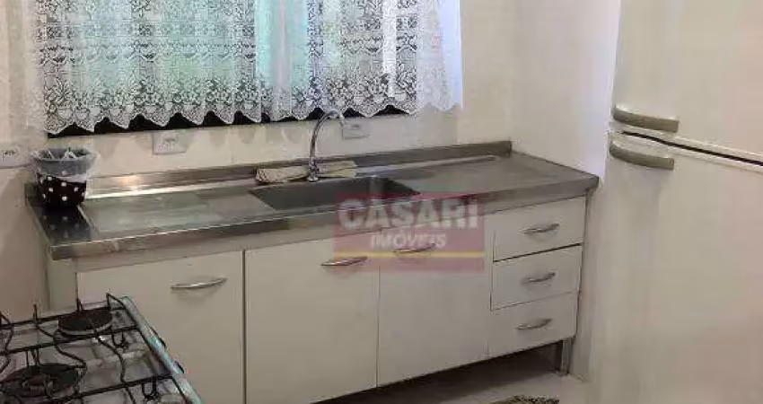 Apartamento com 2 dormitórios à venda, 67 m² por R$ 400.000,00 - Vila Assunção - Santo André/SP