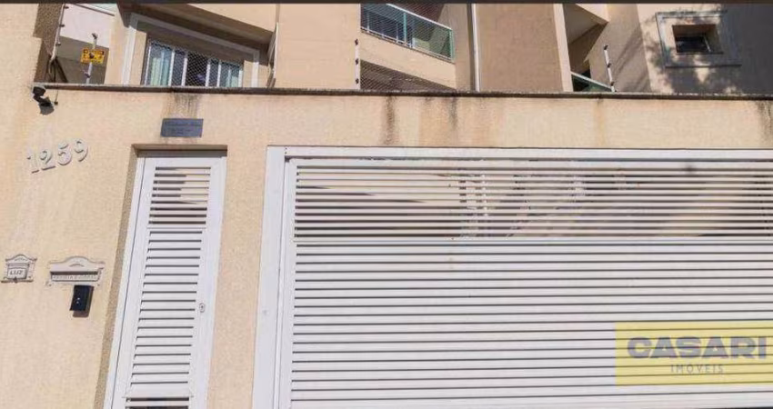 Sobrado com 3 dormitórios à venda, 244 m² - Campestre - Santo André/SP