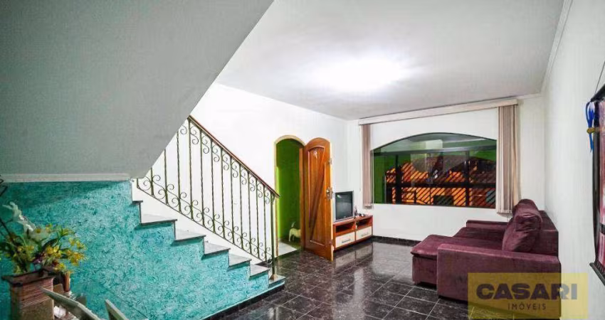 Sobrado com 3 dormitórios à venda, 185 m² por R$ 530.000,00 - Jardim Las Vegas - Santo André/SP