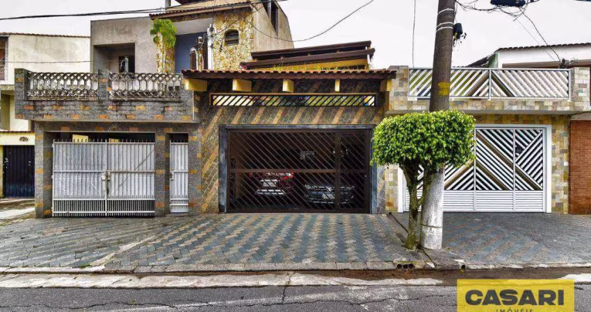 Sobrado com 3 dormitórios à venda, 180 m² por R$ 750.000,00 - Parque Terra Nova II - São Bernardo do Campo/SP