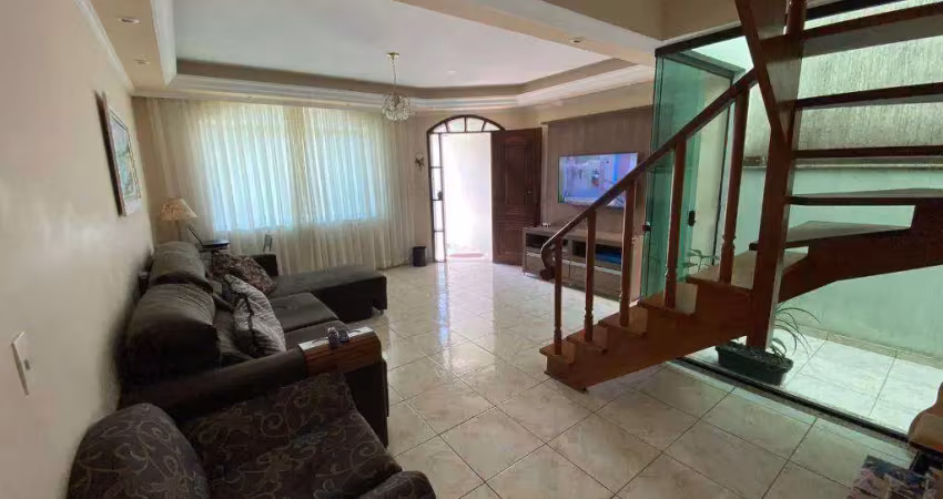 Sobrado com 3 dormitórios à venda, 264 m² - Jardim Las Vegas - Santo André/SP