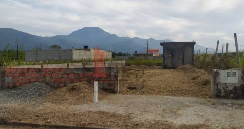 Casa com 1 quarto à venda no Centro, Peruíbe 
