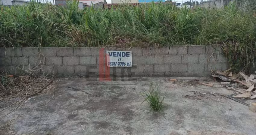 Terreno à venda no Centro, Peruíbe 