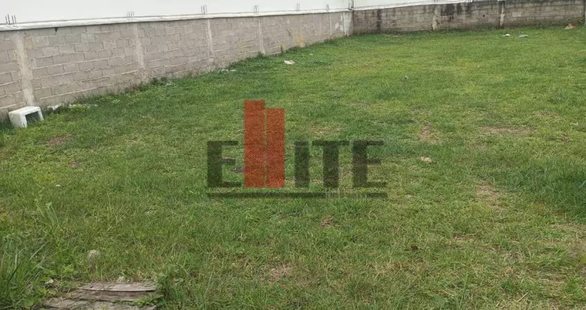 TERRENO 300 M2  CENTRO PERUIBE  FACILITADO