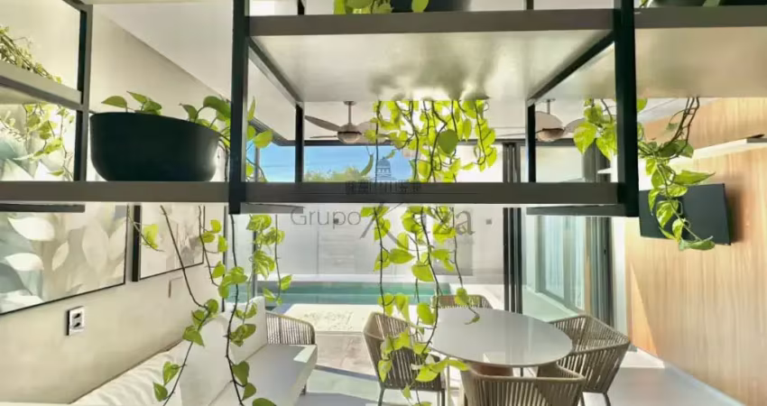 Sobrado em condomínio – 4 suítes | piscina aquecida | urbanova – floradas da serra