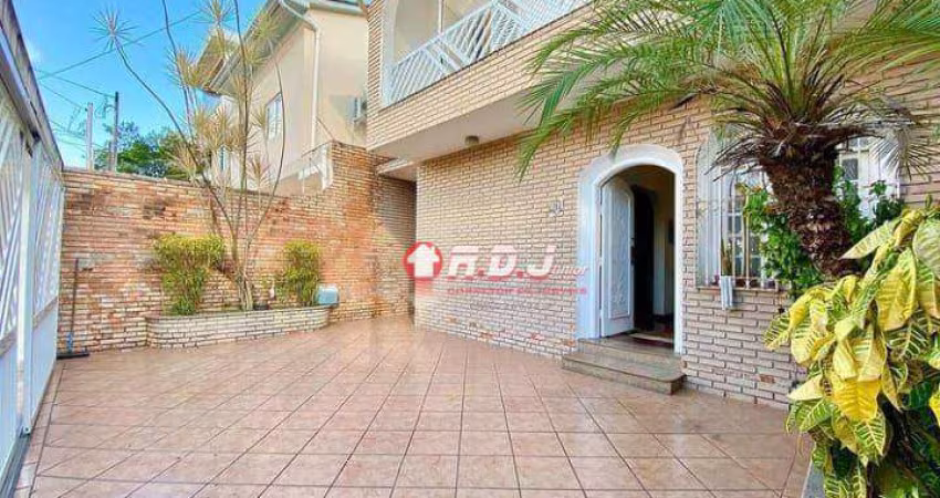 Sobrado com 4 dormitórios à venda, 232 m² por R$ 1.498.000,00 - Embaré - Santos/SP