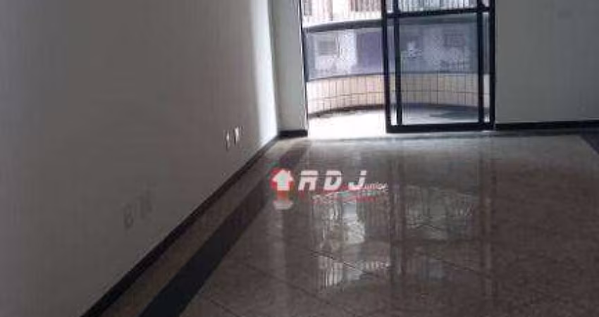 Apartamento com 3 dormitórios à venda, 150 m² por R$ 880.000,00 - Pompéia - Santos/SP
