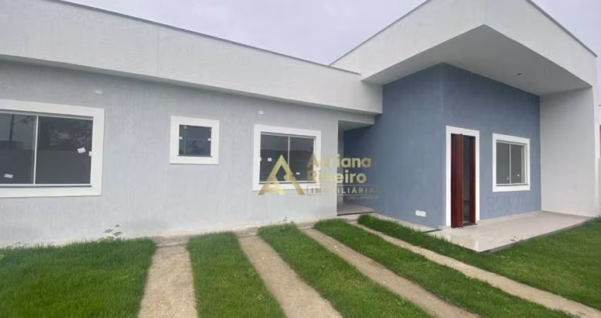 Casa com 3 dormitórios à venda, 125 m² por R$ 650.000 - Vila Sao Pedro - São Pedro da Aldeia/RJ