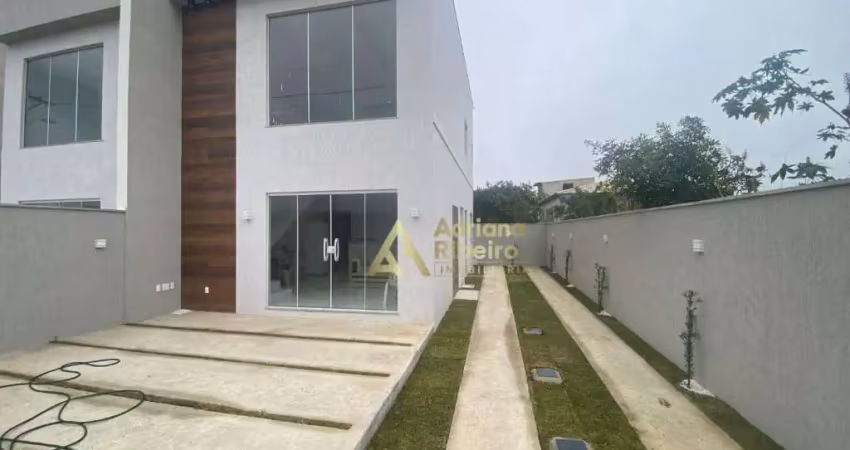 Casa com 2 dormitórios à venda, 80 m² por R$ 395.000 - Guriri - Cabo Frio/RJ