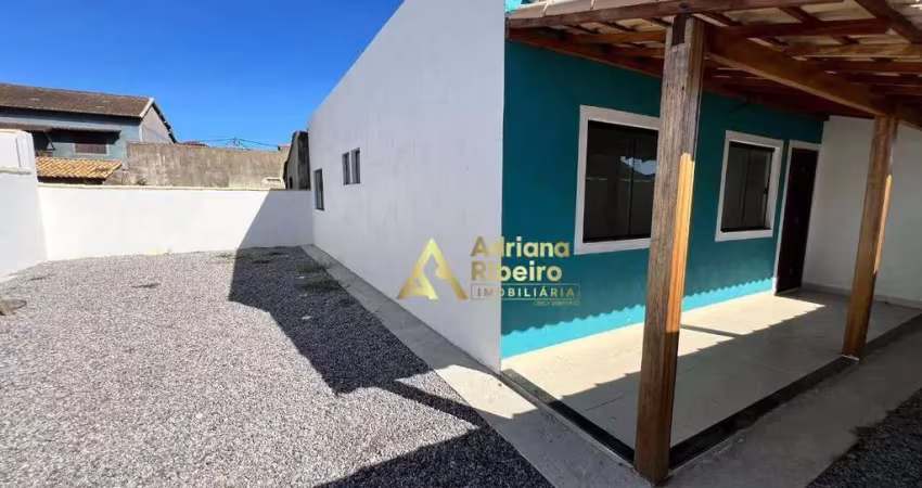 Casa com 2 dormitórios à venda, 58 m² por R$ 240.000,00 - Unamar - Cabo Frio/RJ